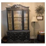 lighted hutch