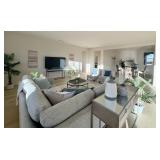 Livingroom set, sofa table, lamps, coffee table