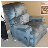 Massaging Lounger
