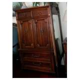 Bedroom Set Armoire