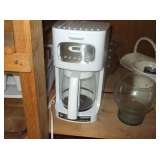 Coffee maker 