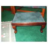 footstool 