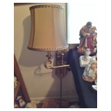 Handsome Swivel Arm Wall Lamp