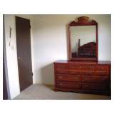 7 Drawer Broyhill Cherry Finish Dresser & Mirror