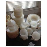 Golden Shell Dinnerware