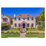 California Estate Sales/Auctions Newport Heights Restoration Hardware Modern Luxury Sale 4500 sq ft