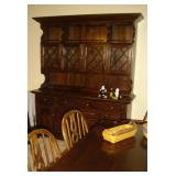 Ethan Allen china hutch