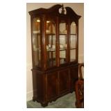 China cabinet - Universal Furniture