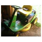 JOHN DEERE MODEL SX85 LAWN MOWER