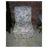 GREAT SIDE CHAIRS $25.00 EACH