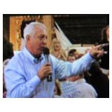 Guest Auctioneer, Guerry Wise, Jr. of Discovery Channel