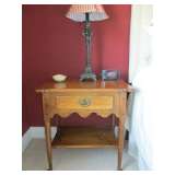 Ethan Allen  circa 1776 Collection   Nightstand / Table 18-5016