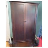 ARMOIRE  / WARDROBE