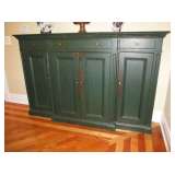 FRENCH COUNTRY OLIVE/BLACK WEATHERED SIDE BOARD