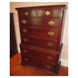 7-DRAWER CHEST OF DRAWERS    BRASS PULLS    OGEE FEET