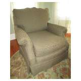 LOOSE BACK CUSION CHAIR