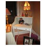 WHITE WRITING DESK