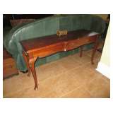 SOFA TABLE