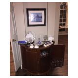 Bar ware Butter cabinet