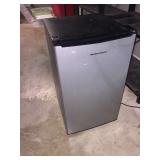 Hamilton Beach dorm fridge