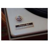 GE vintage portable turntable records