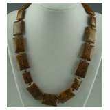 ELEPHANT STONE NECKLACE