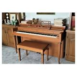 Everett spinet piano in great shape