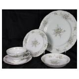 Ucagco, "Serenity" 5 Piece Place Setting, Service for 8:  Dinner Plate, Bread & Butter Plate, Desser