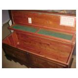 Lane Cedar Chest