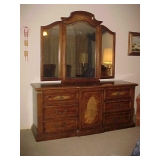 Large Dresser w/Mirror