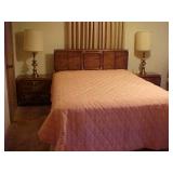 Queen Size Bed, 2 Night Stands & Lamps
