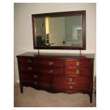 Mahigany Dresser w/Mirror