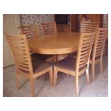 Dining Table w/6 Chairs