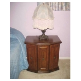 End Table & Lamp