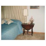 Drop Leaf Side Table & Lamp