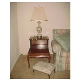 End Table & Lamp