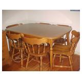 Ethan Allen Dining Table w/6 Chairs