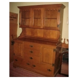 Ethan Allen China Cabinet/Hutch