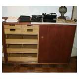 2 Woddard Linen Press/Dressers