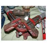 Corner Vise