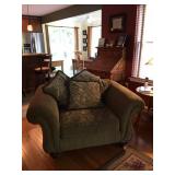 http://www.familyheritageestatesales.com/