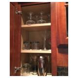 http://www.familyheritageestatesales.com/