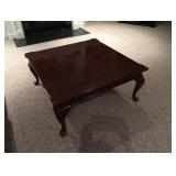 http://www.familyheritageestatesales.com/