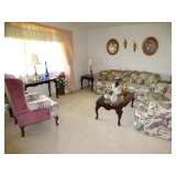 Contents of Comfortably Full Home. All goes this weekende 