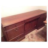 Riverside Sale - A Holiday Shoppers Delight!