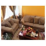 Estate Sales by Dee is in Riverside With a Full House!