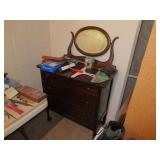 short boy w/swing mirror