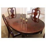 Vintage oval Dining Table