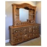 https://www.ebay.com/itm/123999273335  BG0037: Vaughan Furniture: Chest of Drawers with Mirror $95 O