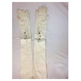 https://www.ebay.com/itm/114189777393	KB0108: Vintage Retro White Leather Women